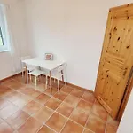 In Mit Eingezäuntem Gartenbereich Für Hunde Сasa de vacaciones *